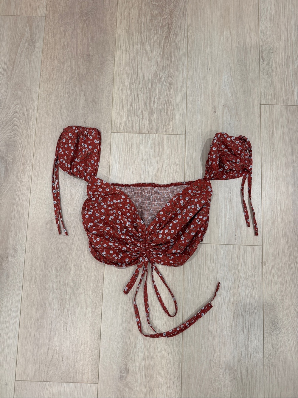 Red Floral Tie-Front Puff Sleeve Crop Top